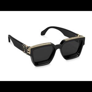 Sunglasses Louis Vuitton 1.1 the Millionaires Sunglasses worn by Hamza in  his clip Henny Pop